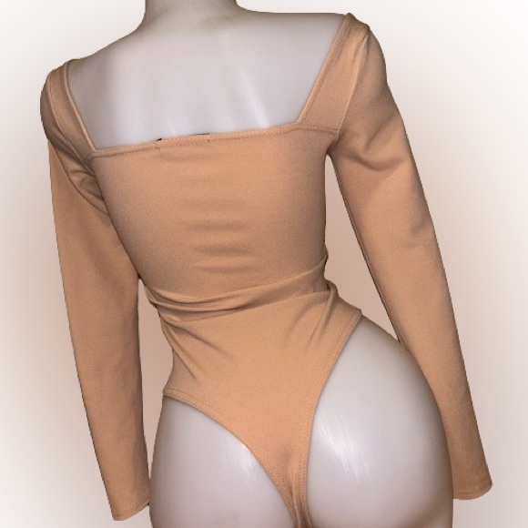 PrettyLittleThing Bodysuit - Picture 3 of 3